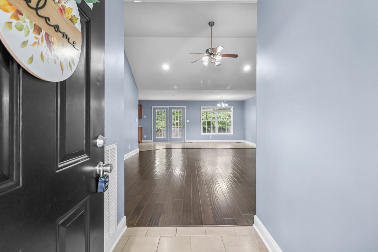 341 Woodtrace Dr #1 - Photo 6 of 30
