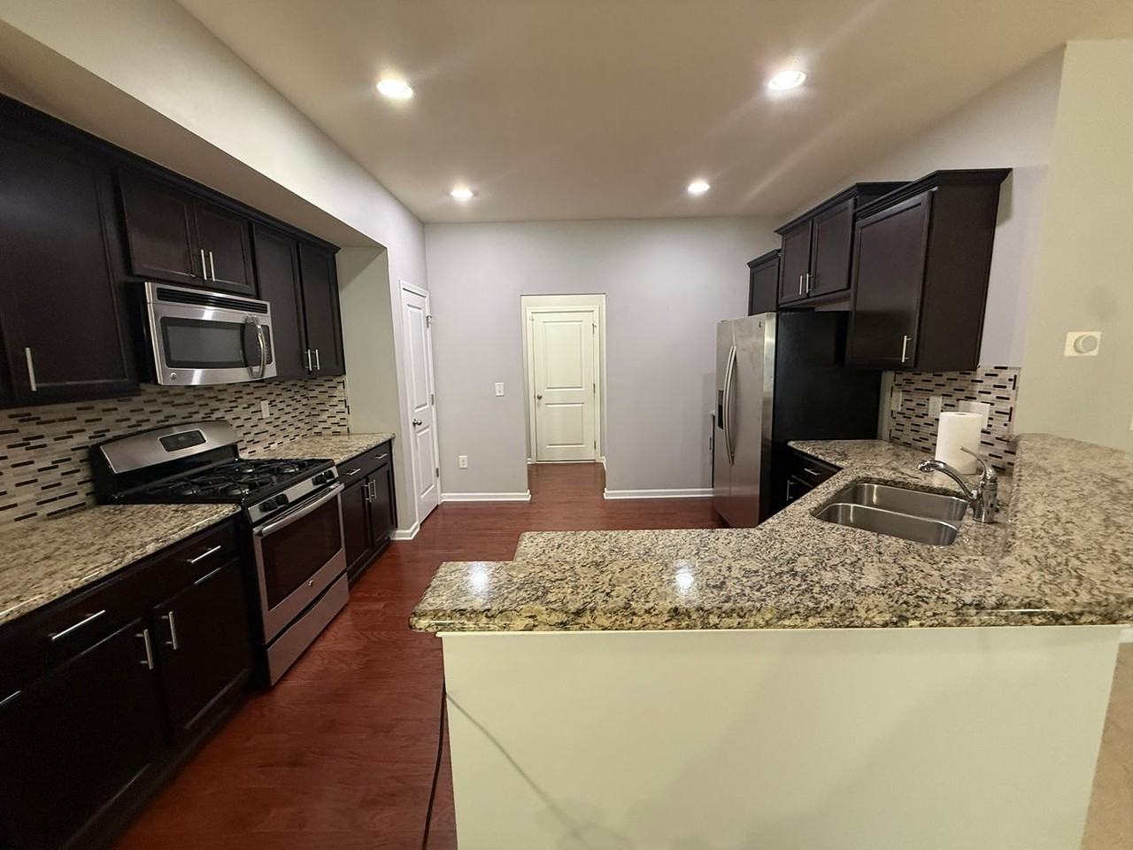 1052 Spacious Skies Ln - Photo 5 of 50