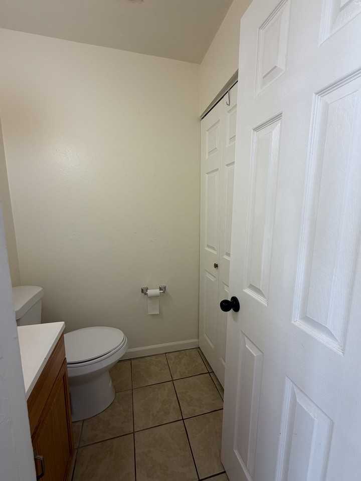 15761 E 13th Pl #1 - Photo 4 of 19
