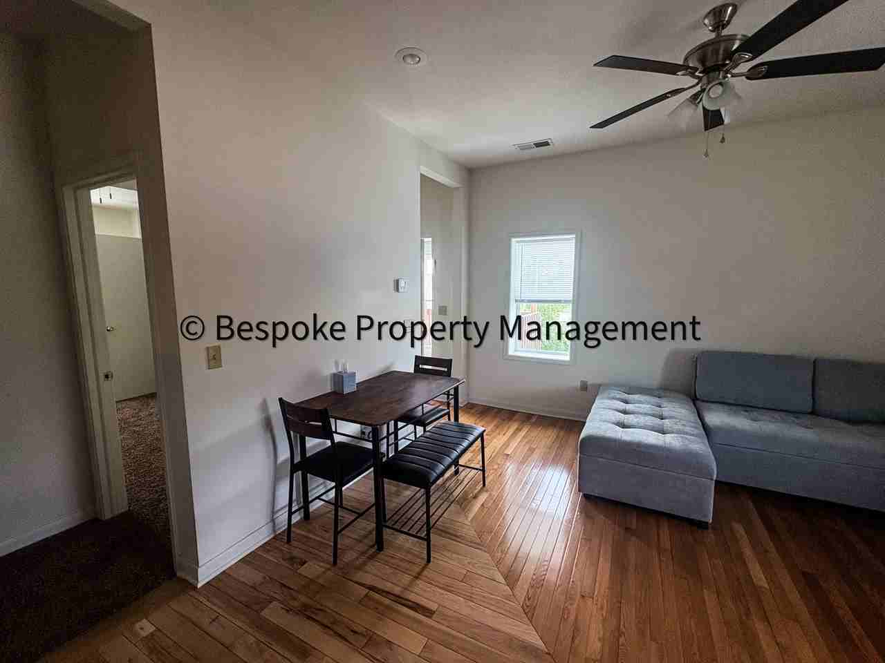 2027 Hamill Ave #B - Photo 2 of 8