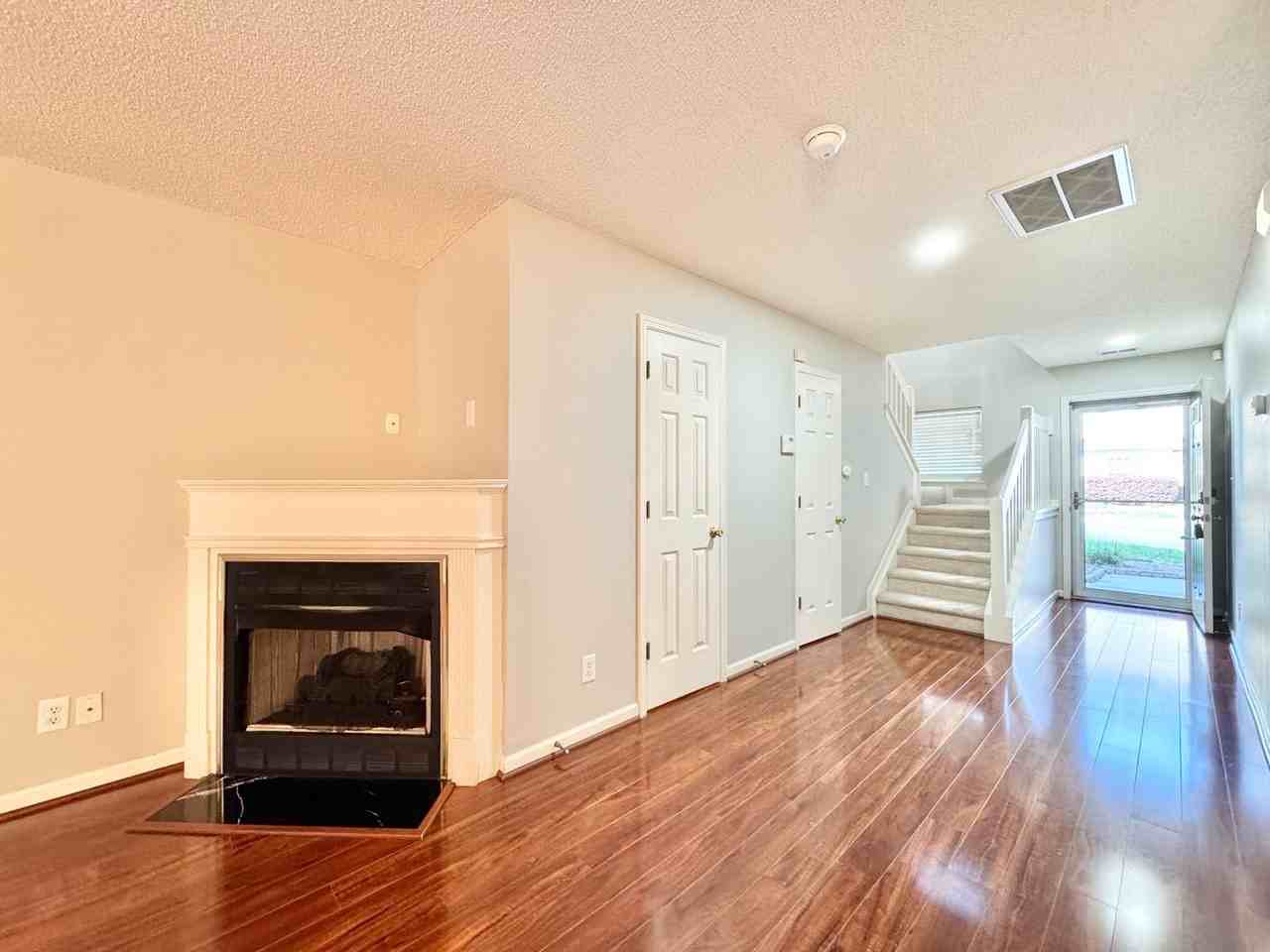 5623 Fellowship Dr - Photo 7 of 18