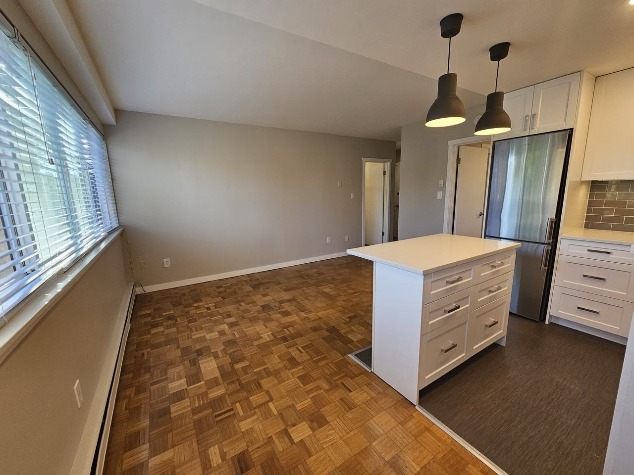 2910 Alder Street #304 - Photo 5 of 16