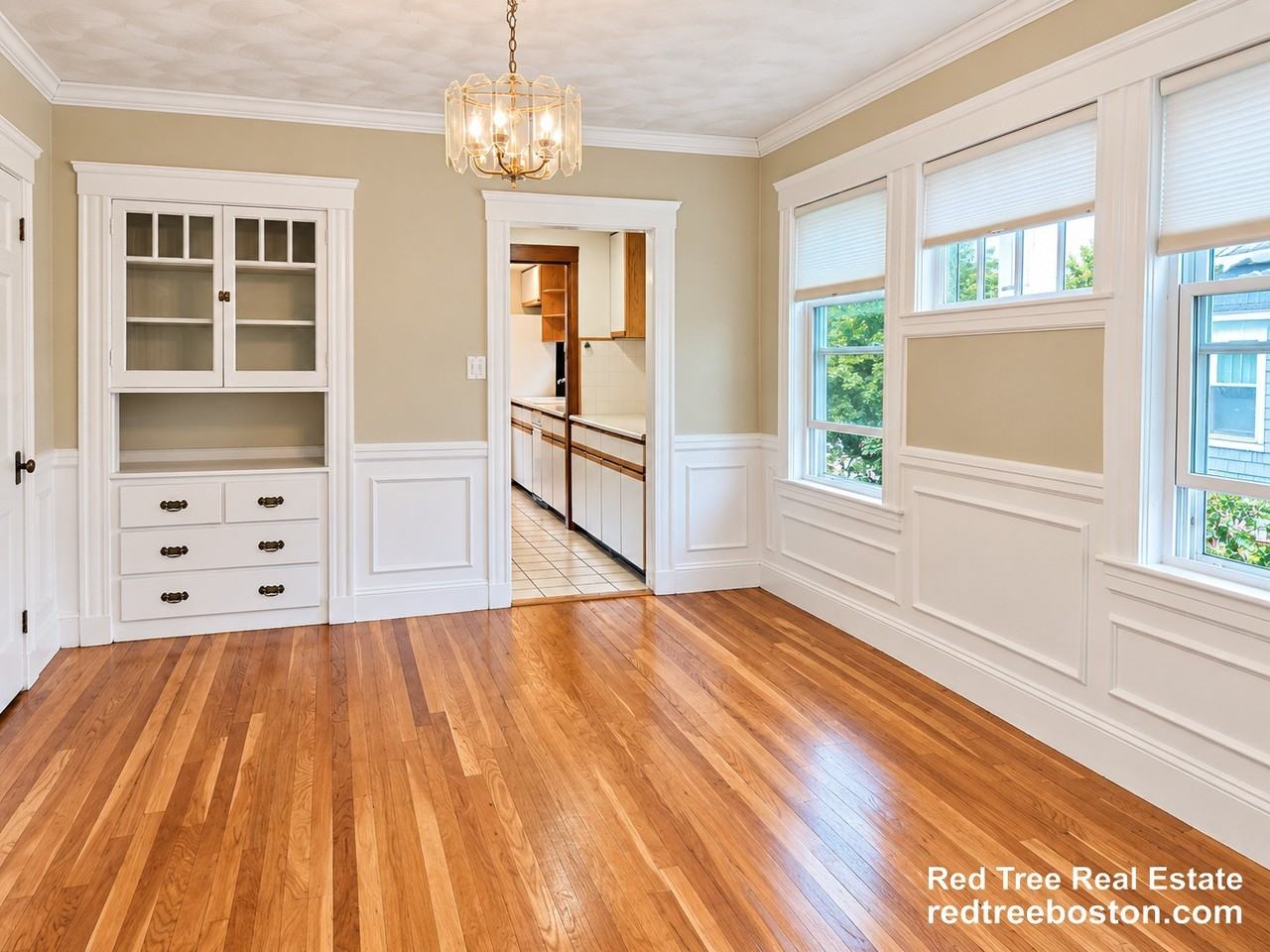 88 Beechcroft St #2 - Photo 3 of 19