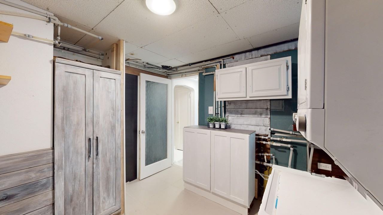 47 S Ogden Street - Photo 7 of 27