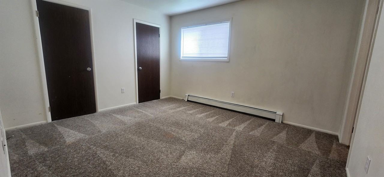 1606 South 19th Avenue - Photo 6 of 15