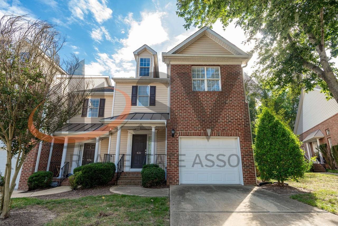 832 Saratoga Dr