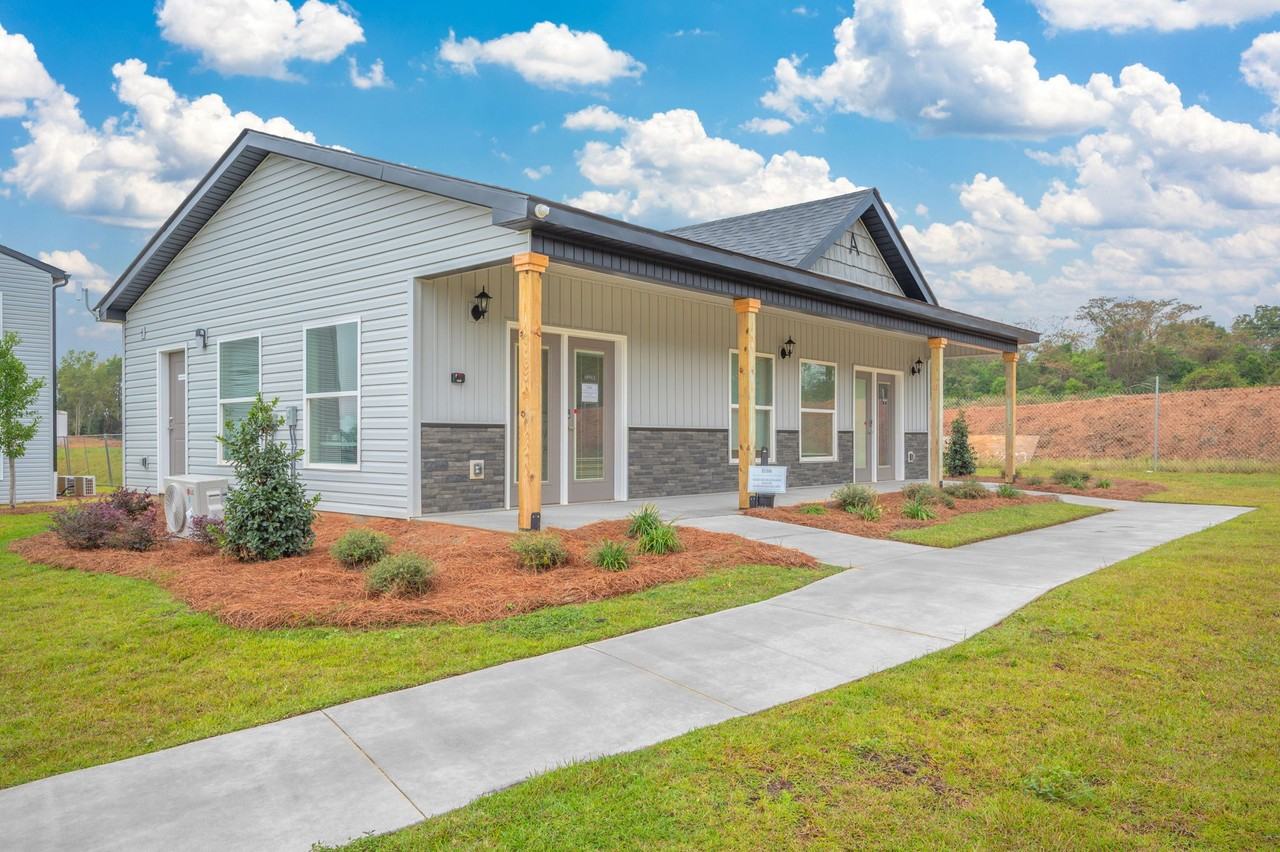 Platform Dothan - Photo 4 of 33