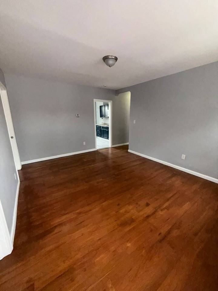 544 Grove St /NORTHEAST GROVE STREET NJ LLC - Photo 4 of 24