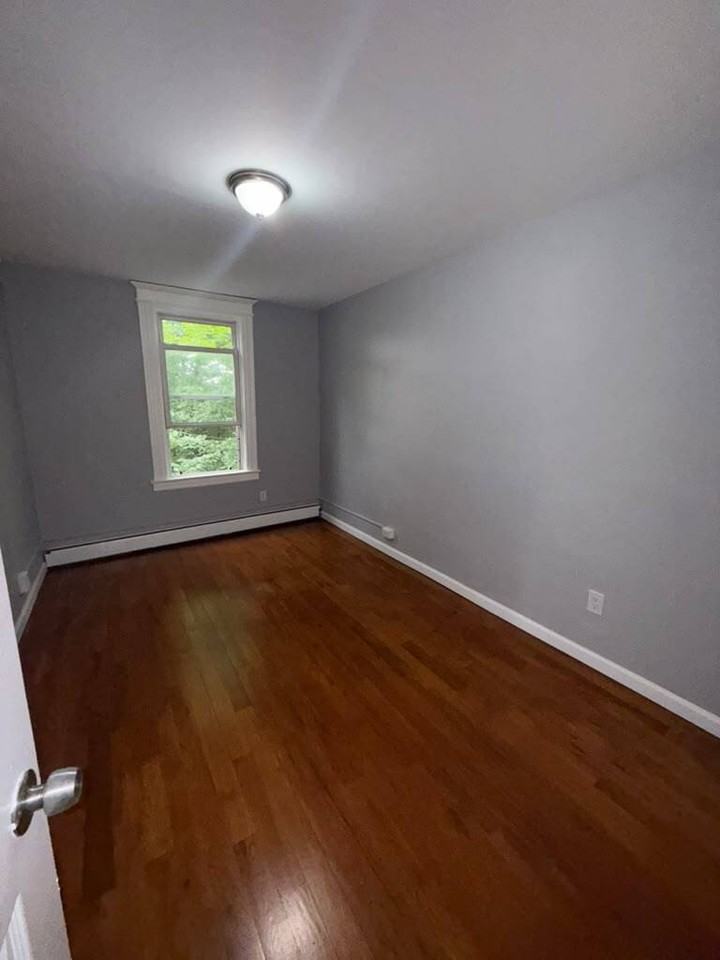 544 Grove St /NORTHEAST GROVE STREET NJ LLC - Photo 6 of 24