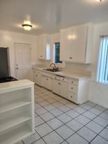 15531 Victory Blvd - Photo 1 of 1