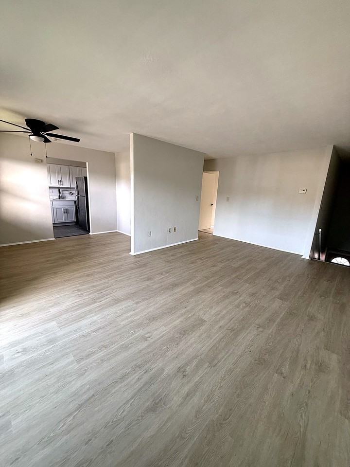 802 Main Street - Photo 6 of 8