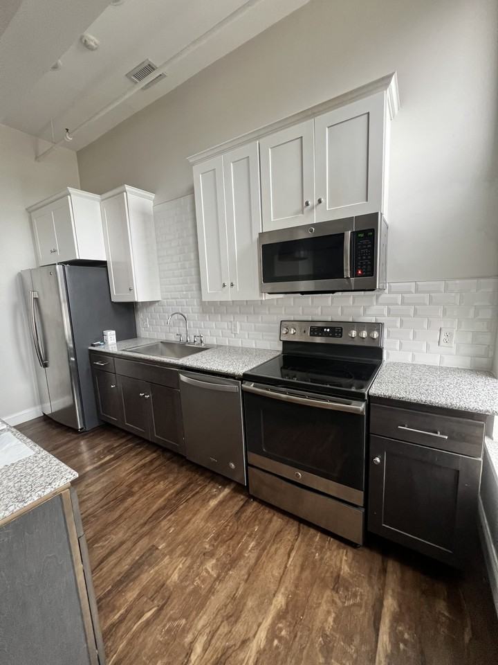 Newberry Place - Photo 2 of 8
