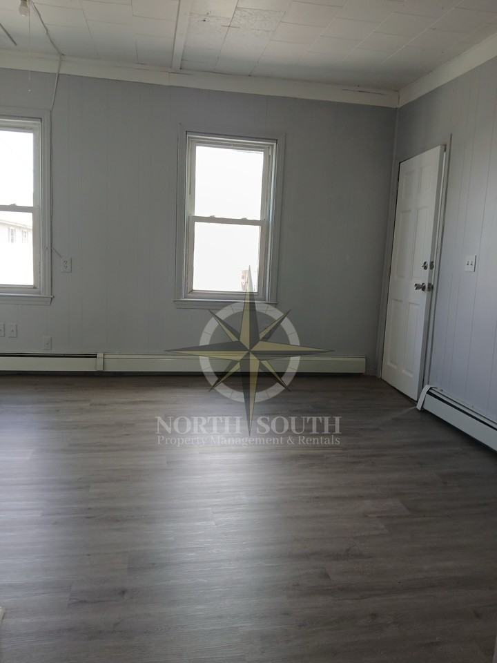 187 Brightman Street Fall River - Photo 2 of 8