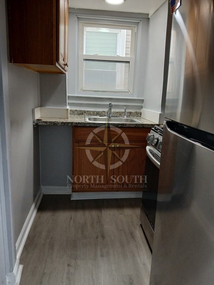 187 Brightman Street Fall River - Photo 3 of 8