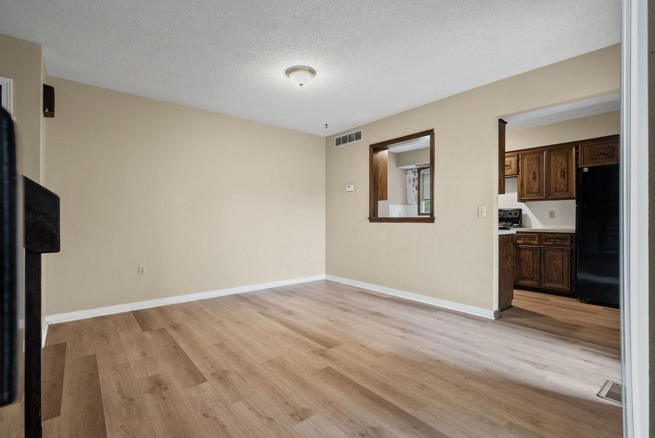 Rustic Woods Townhomes - Photo 2 of 16