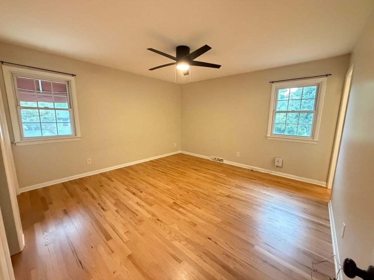 1416 S 163rd Ave - Photo 6 of 25