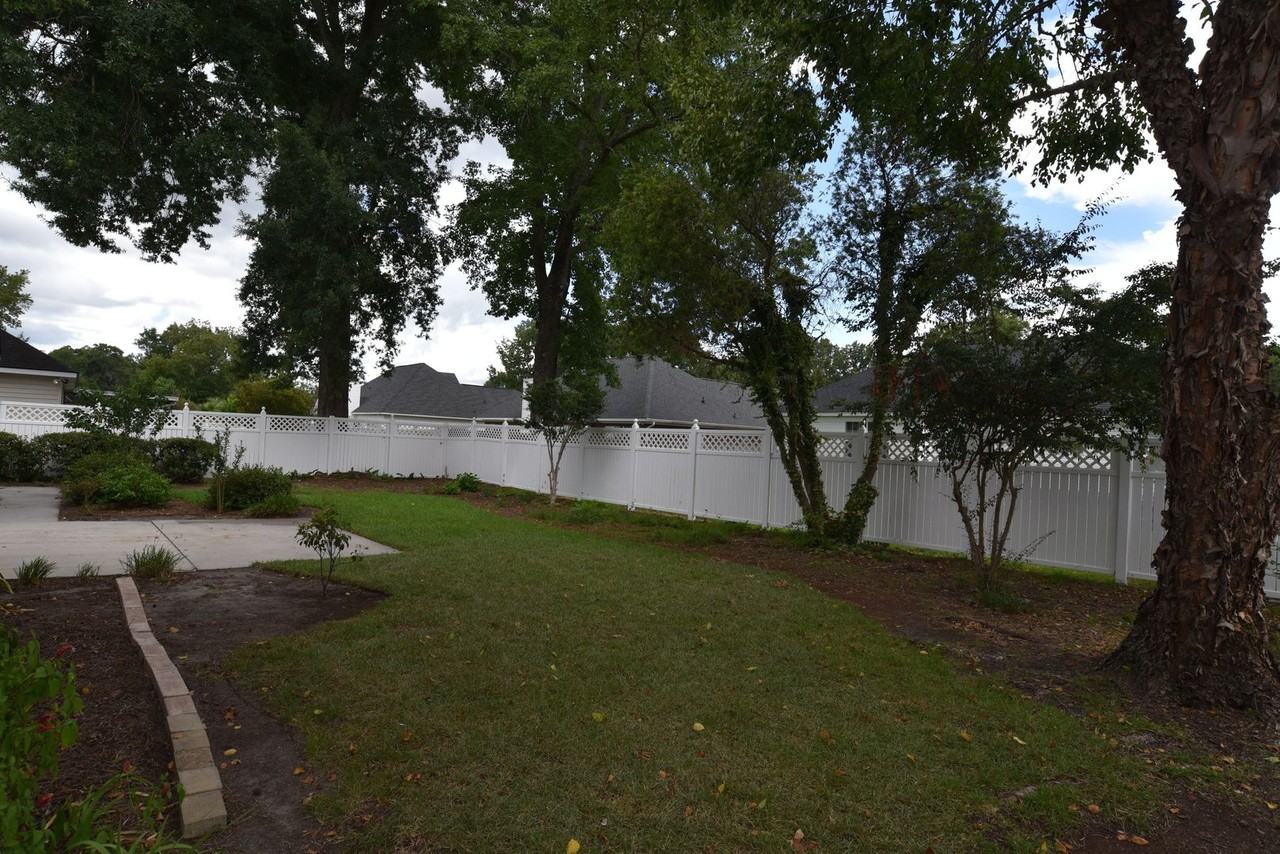 467 Belle Grove Cir - Photo 6 of 26