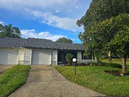 featured image of 221 E Leon Loop