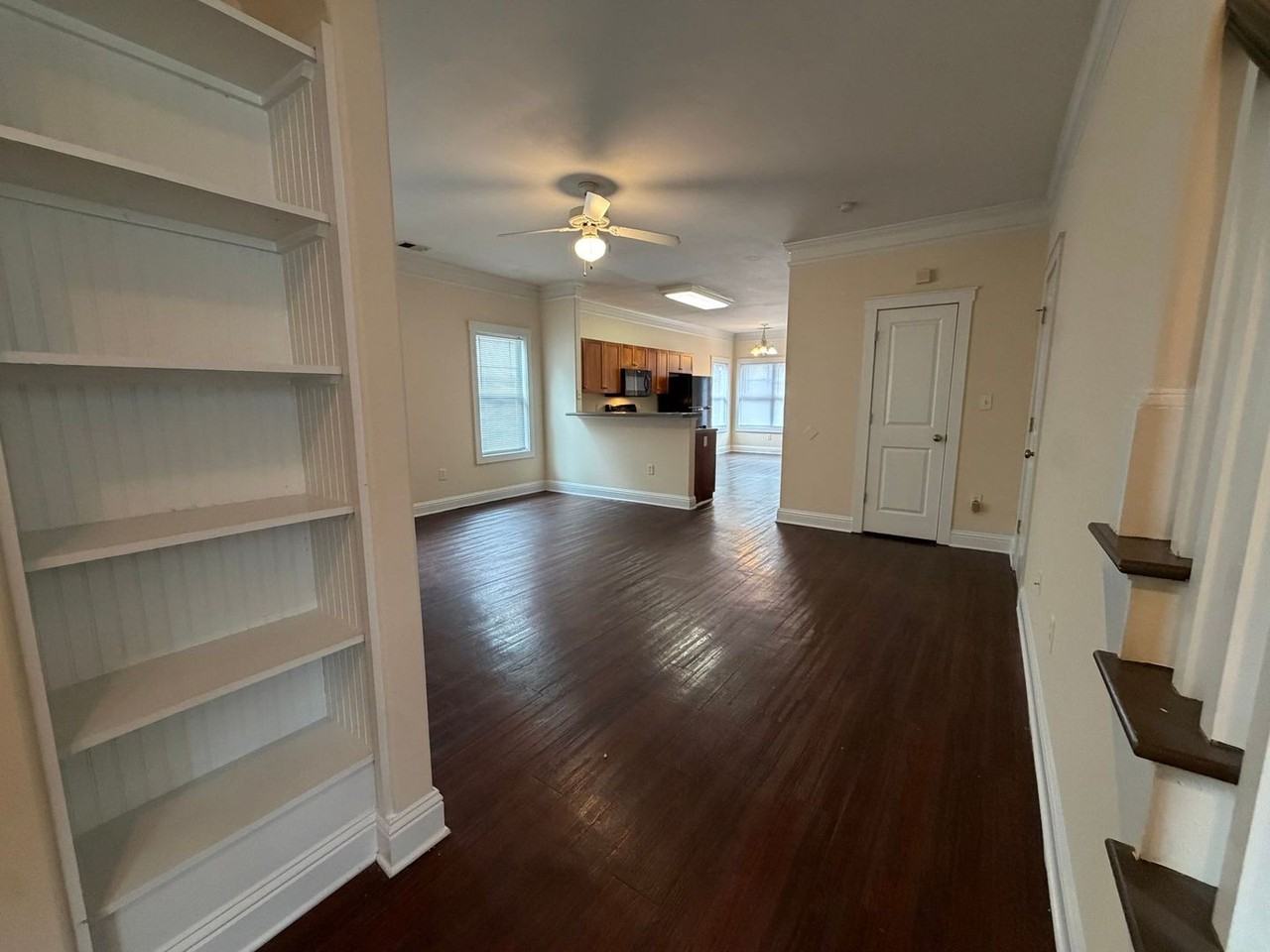 125 Artisan Pl - Photo 2 of 15