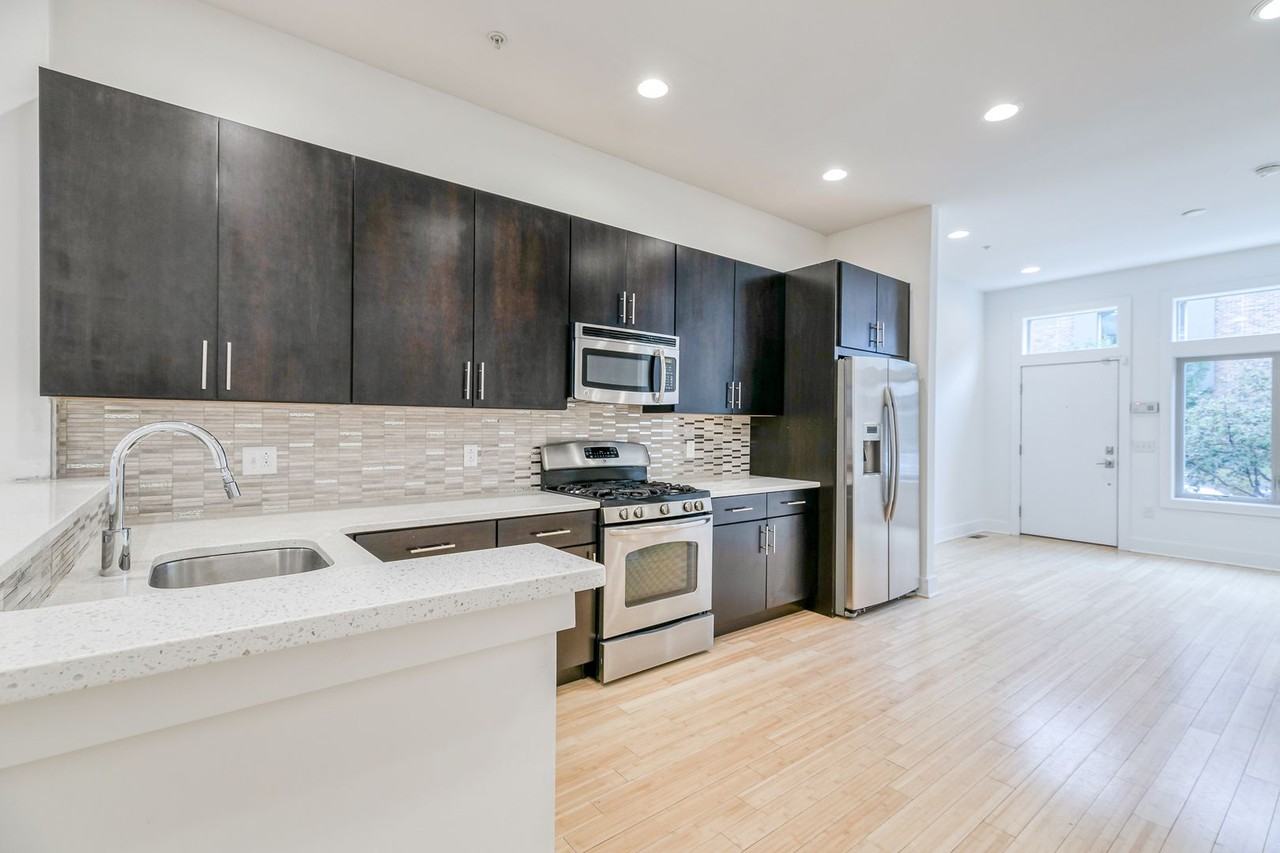 919 N 5th St #7 - Photo 2 of 30