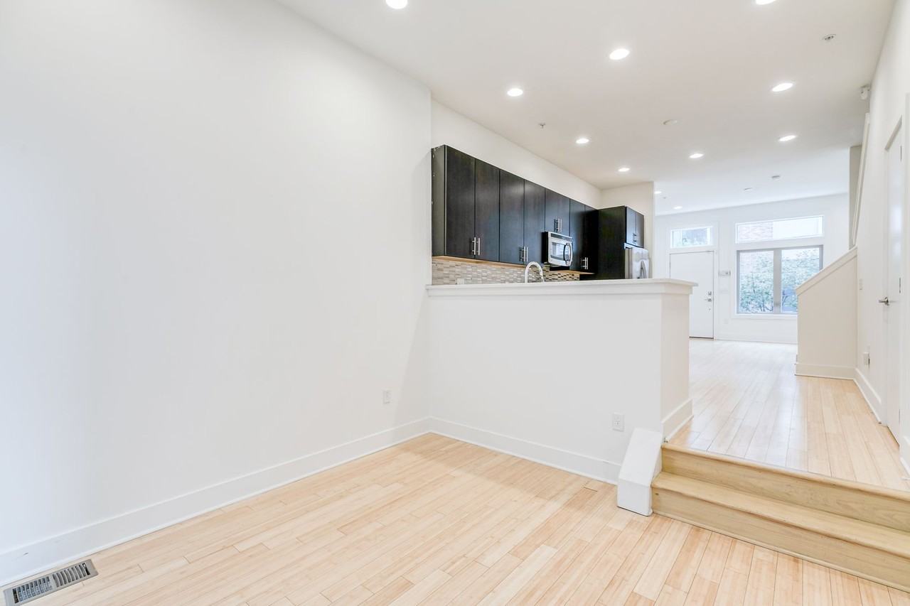 919 N 5th St #7 - Photo 7 of 30