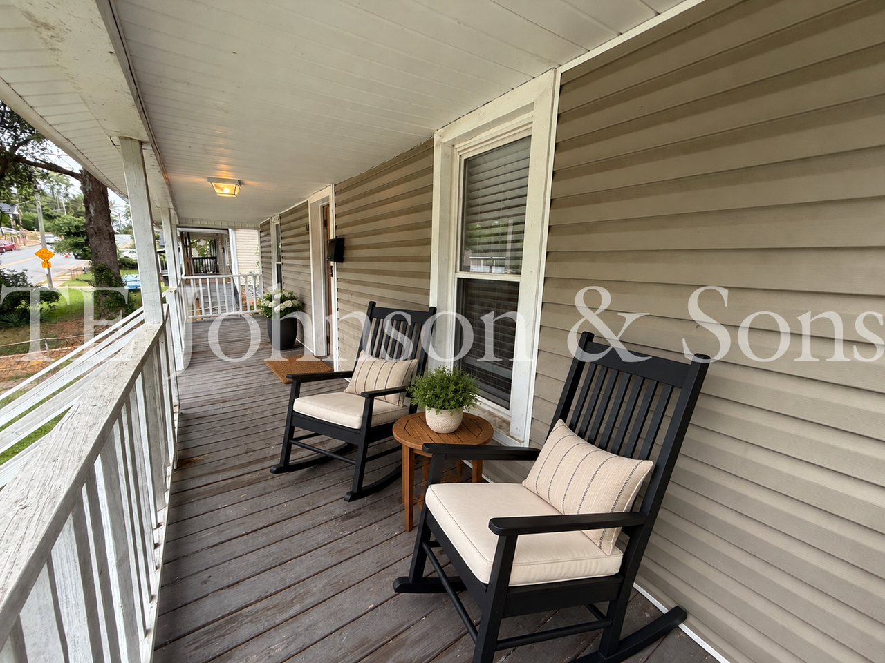 2025 Thurmond St - Photo 3 of 44