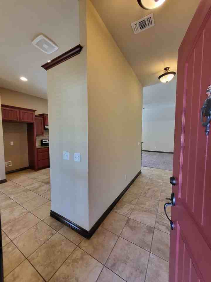 1018 Clingmans Dome Rd - Photo 4 of 24
