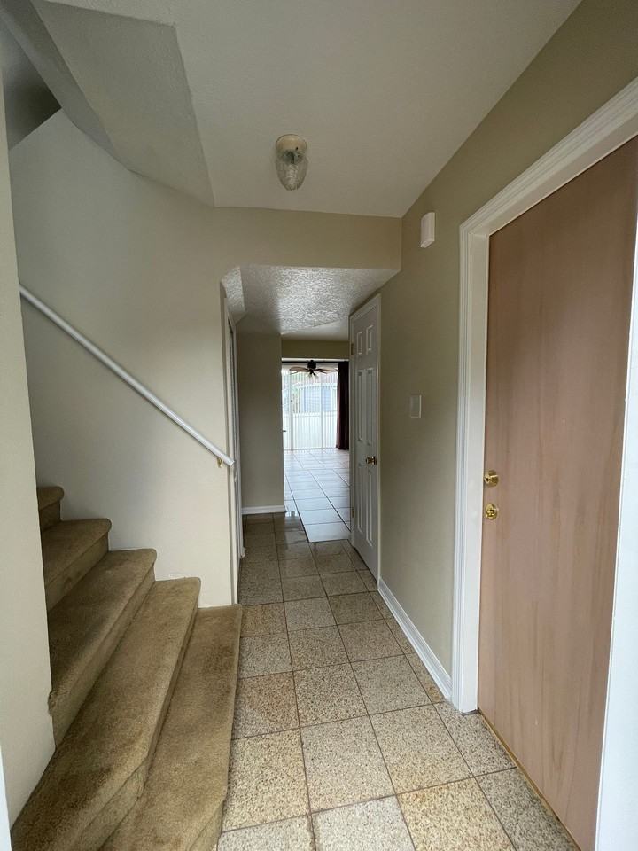133 133 Mango Dr-Main #MAIN - Photo 2 of 48