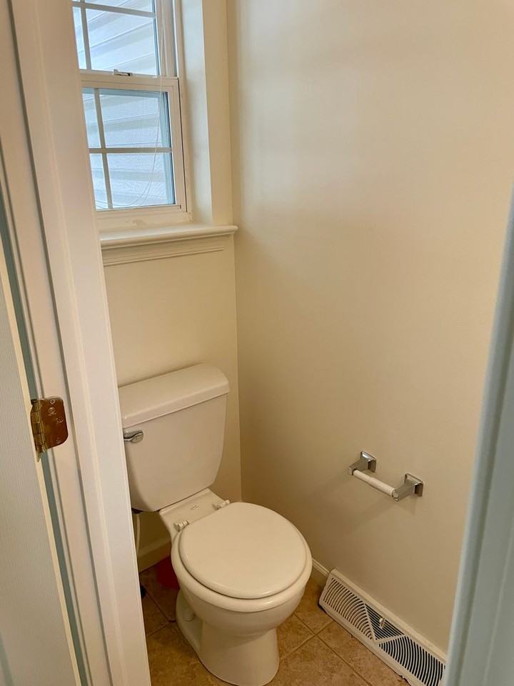 304 Horseshoe Loop - Photo 5 of 19