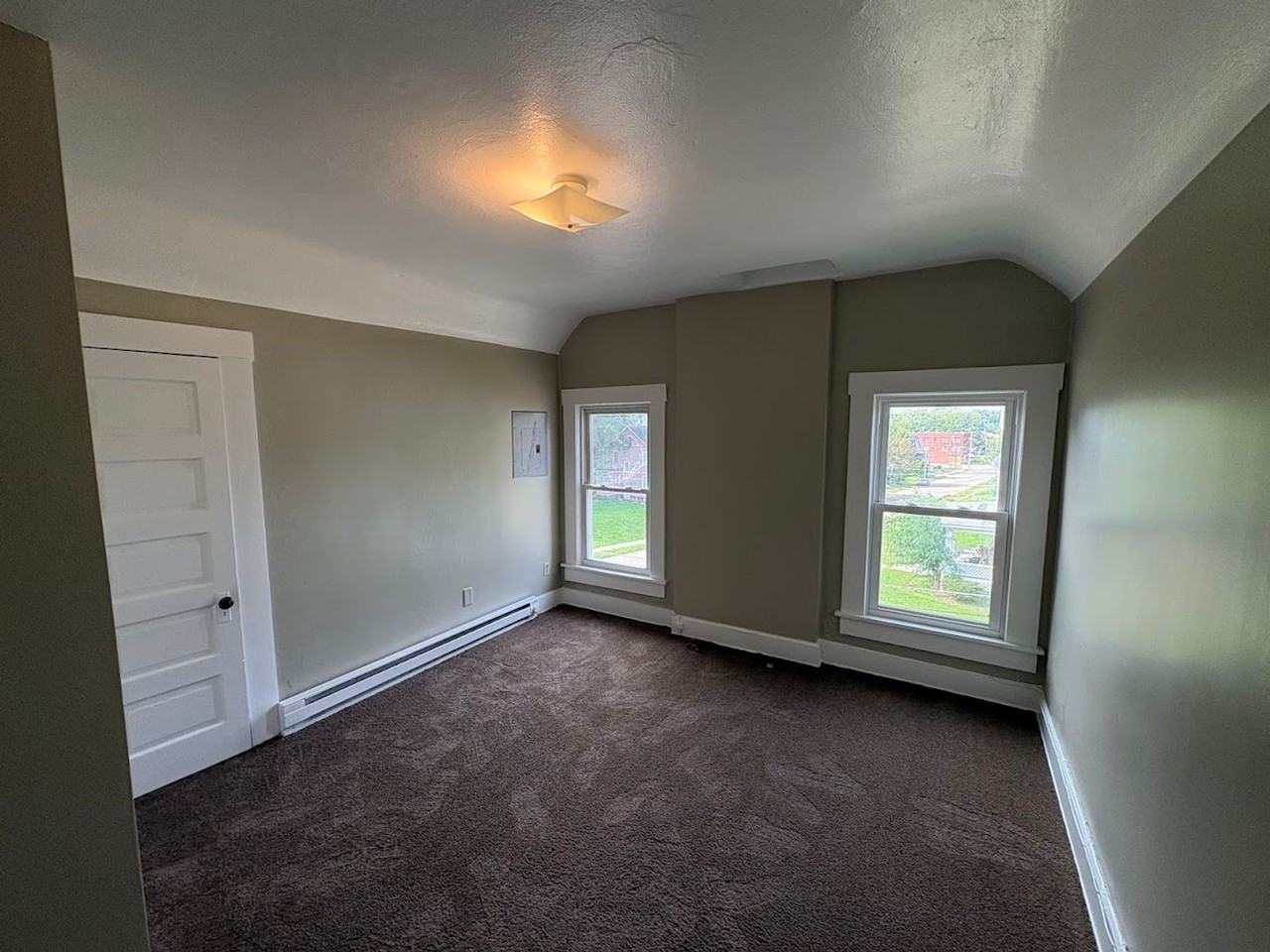 825 14th St Nw - Photo 5 of 9
