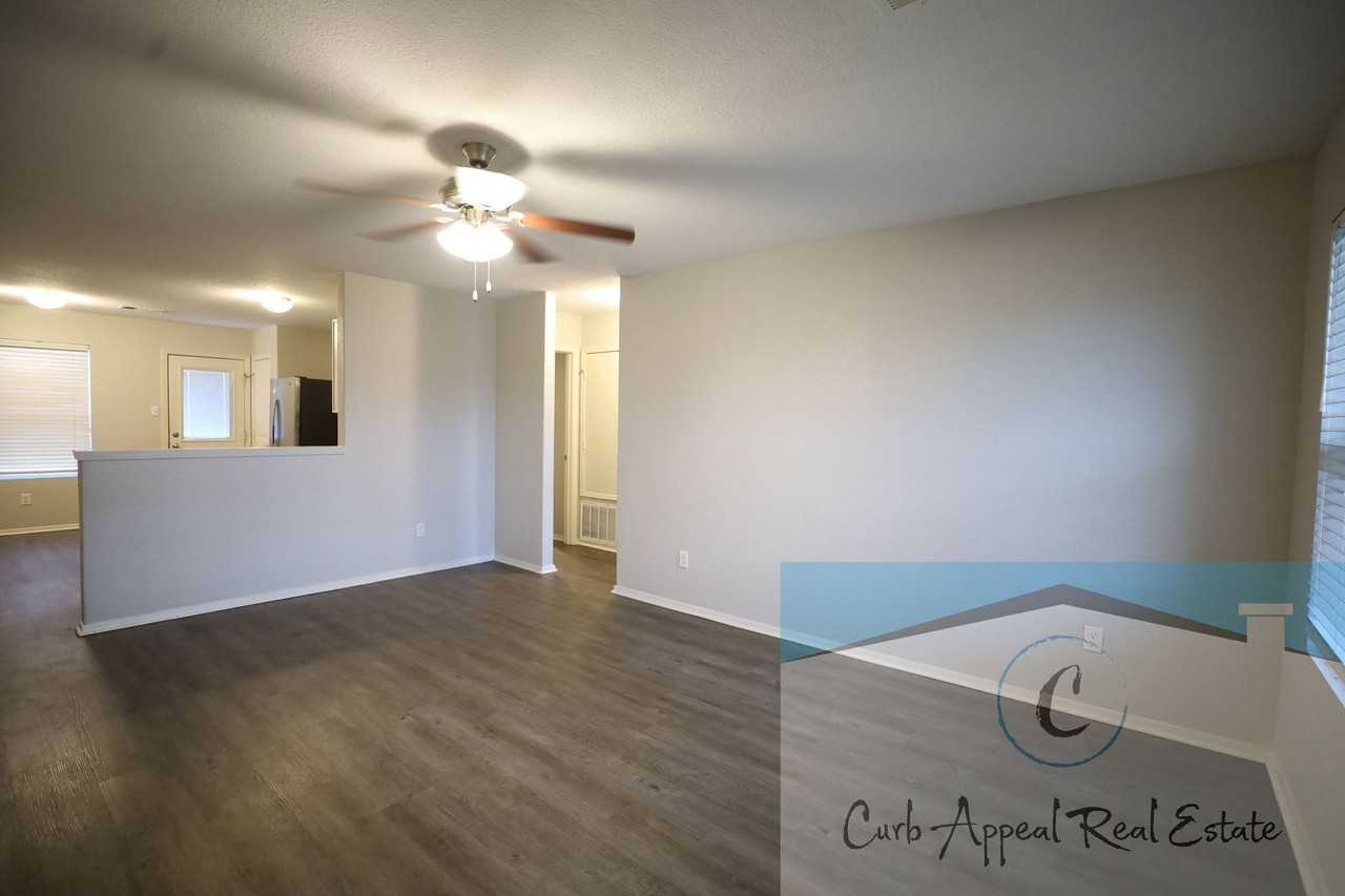 3730 Glitterman Dr - Photo 2 of 21