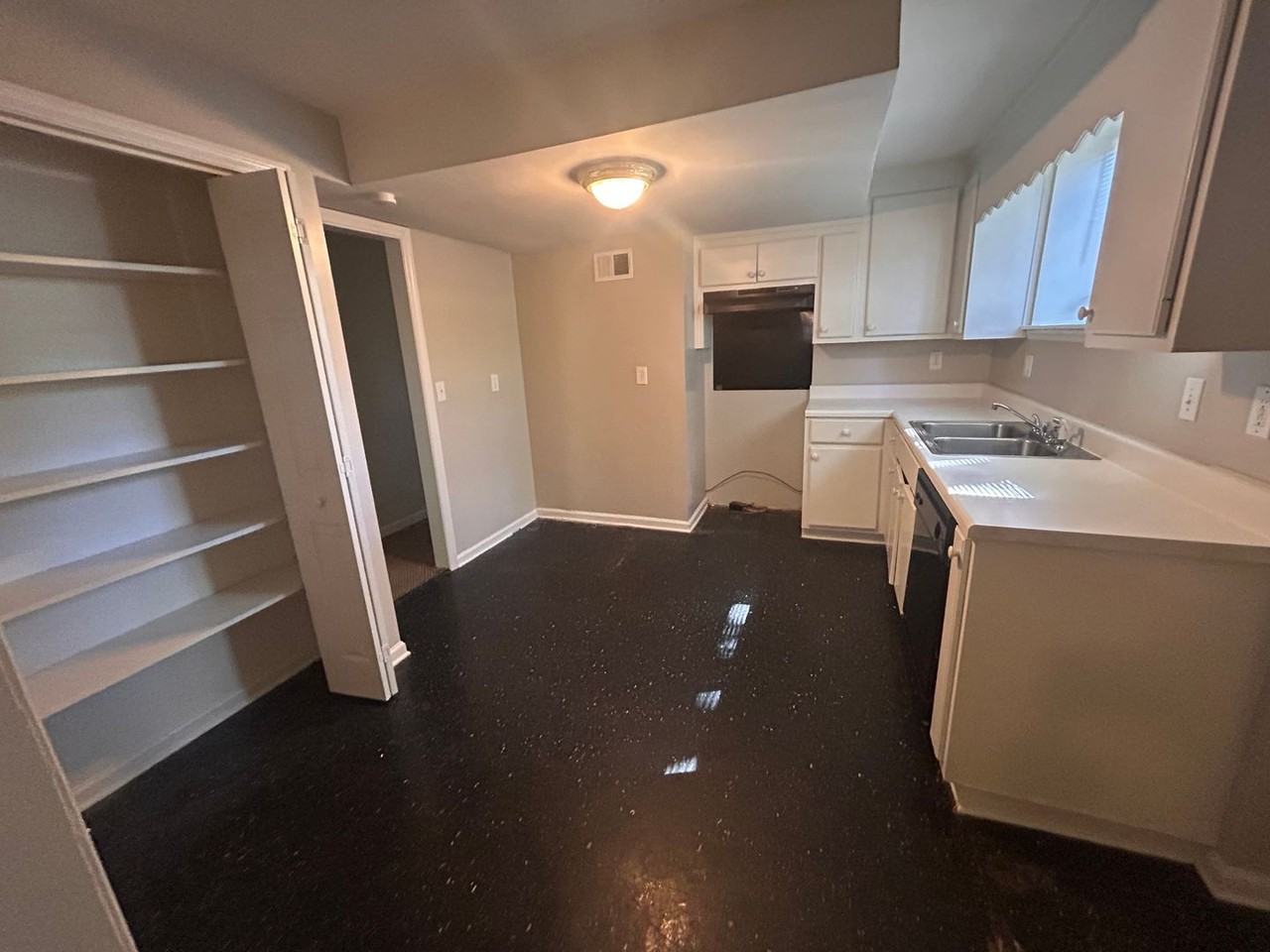 2109 Wimberly Rd Nw - Photo 3 of 15