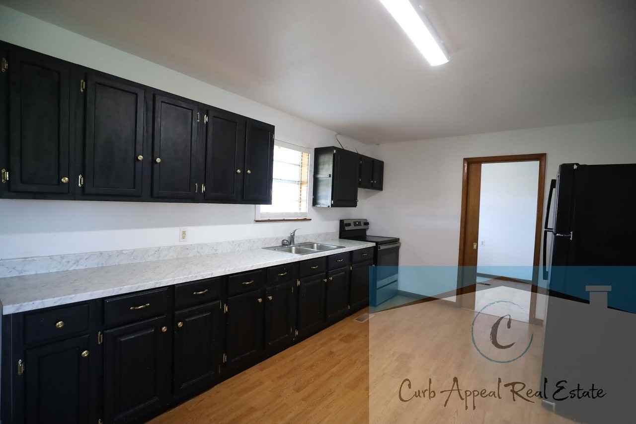 471 County Road 762 - Photo 5 of 15