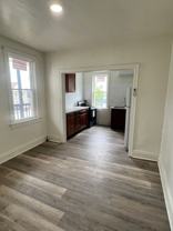 574 W Princess St - Photo 1 of 1