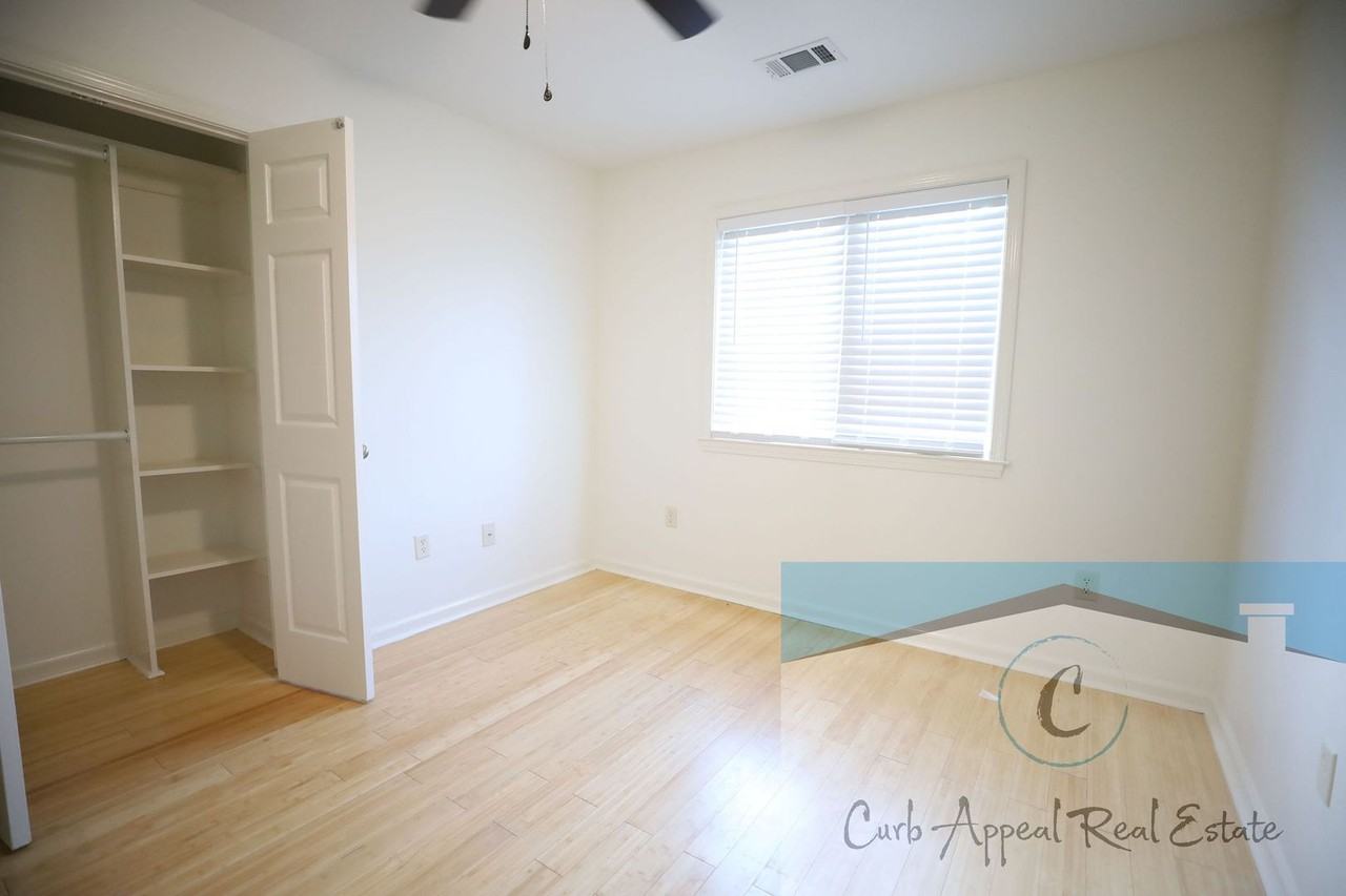 3805 Charleston Dr - Photo 7 of 19