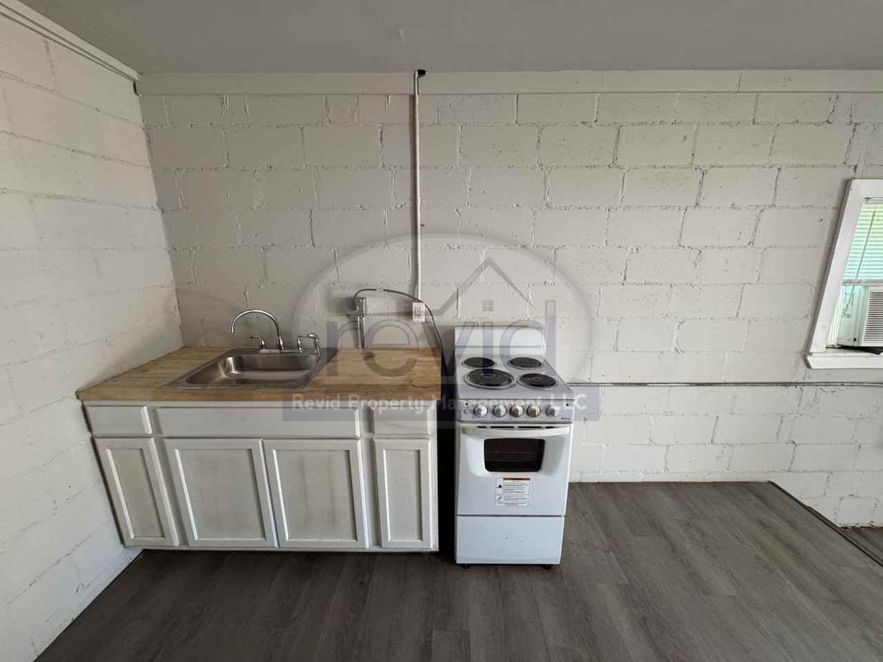 3619 Marion Ave - Photo 4 of 8