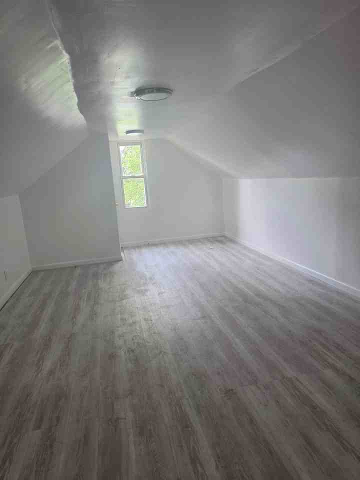 13641 Cloverlawn St - Photo 7 of 16