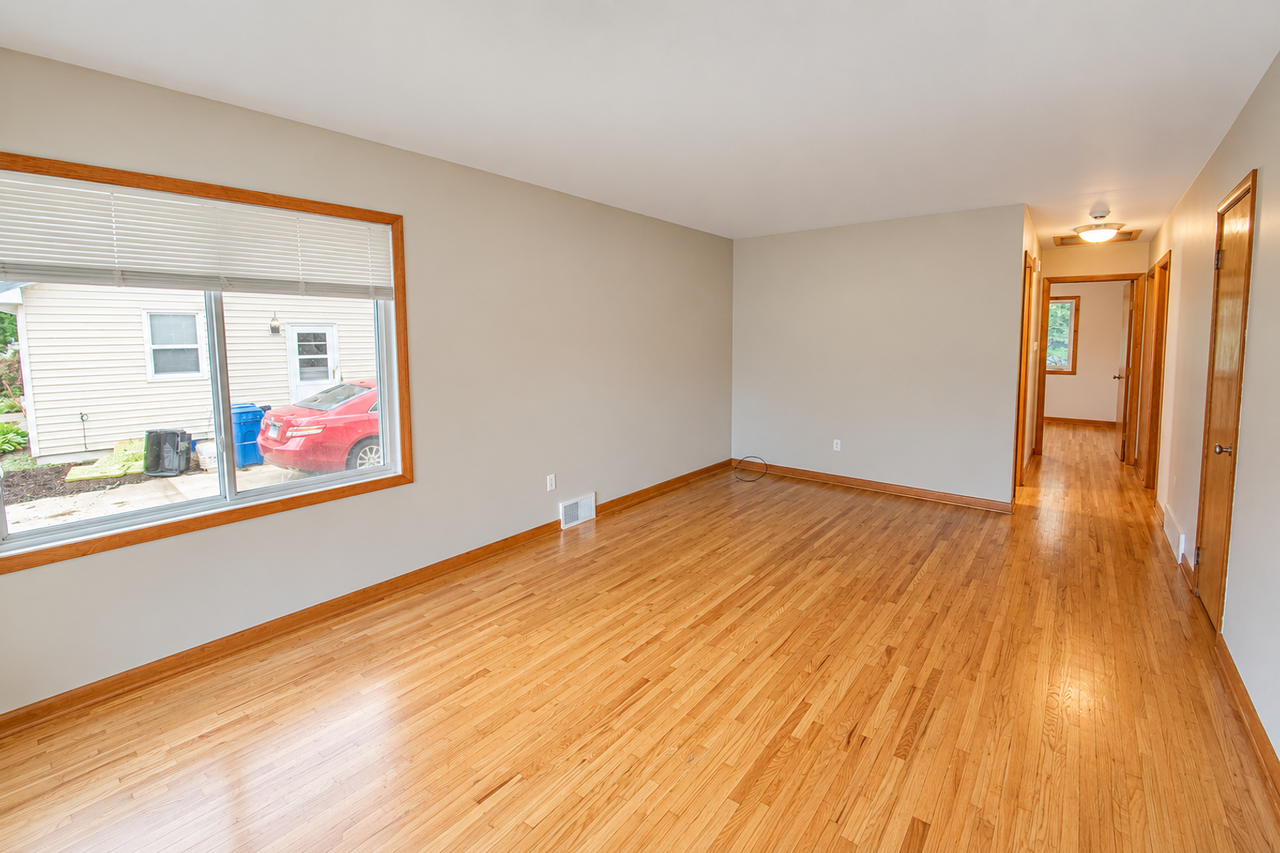 1332 Elton Hills Dr Nw - Photo 4 of 21