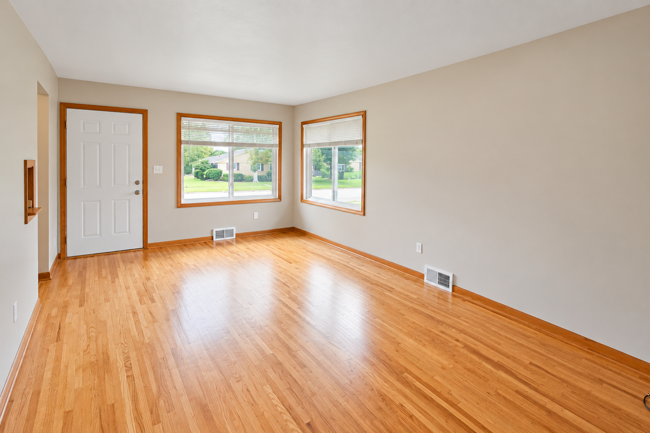 1332 Elton Hills Dr Nw - Photo 5 of 21
