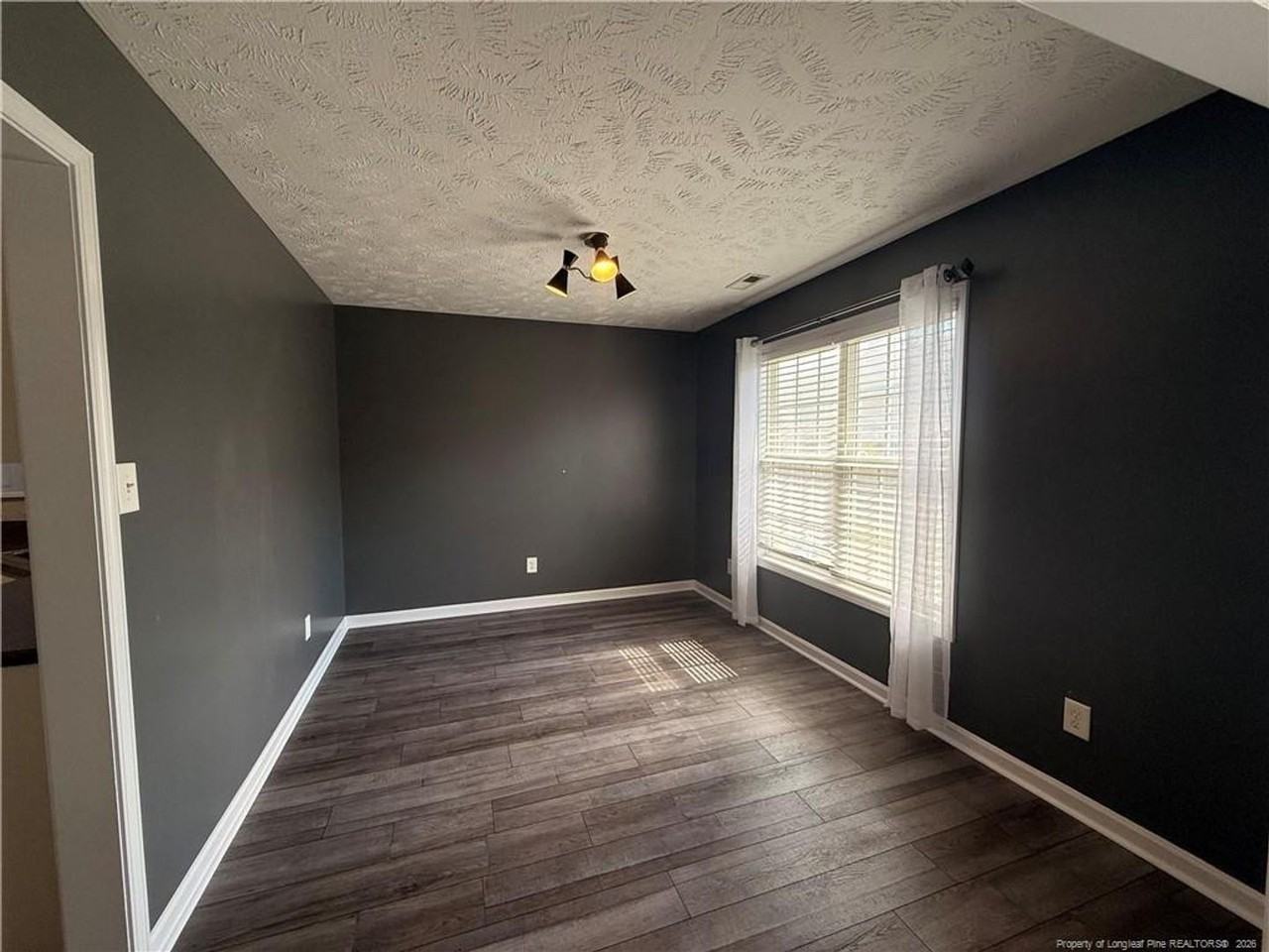 4949 Yorkchester Dr - Photo 5 of 14