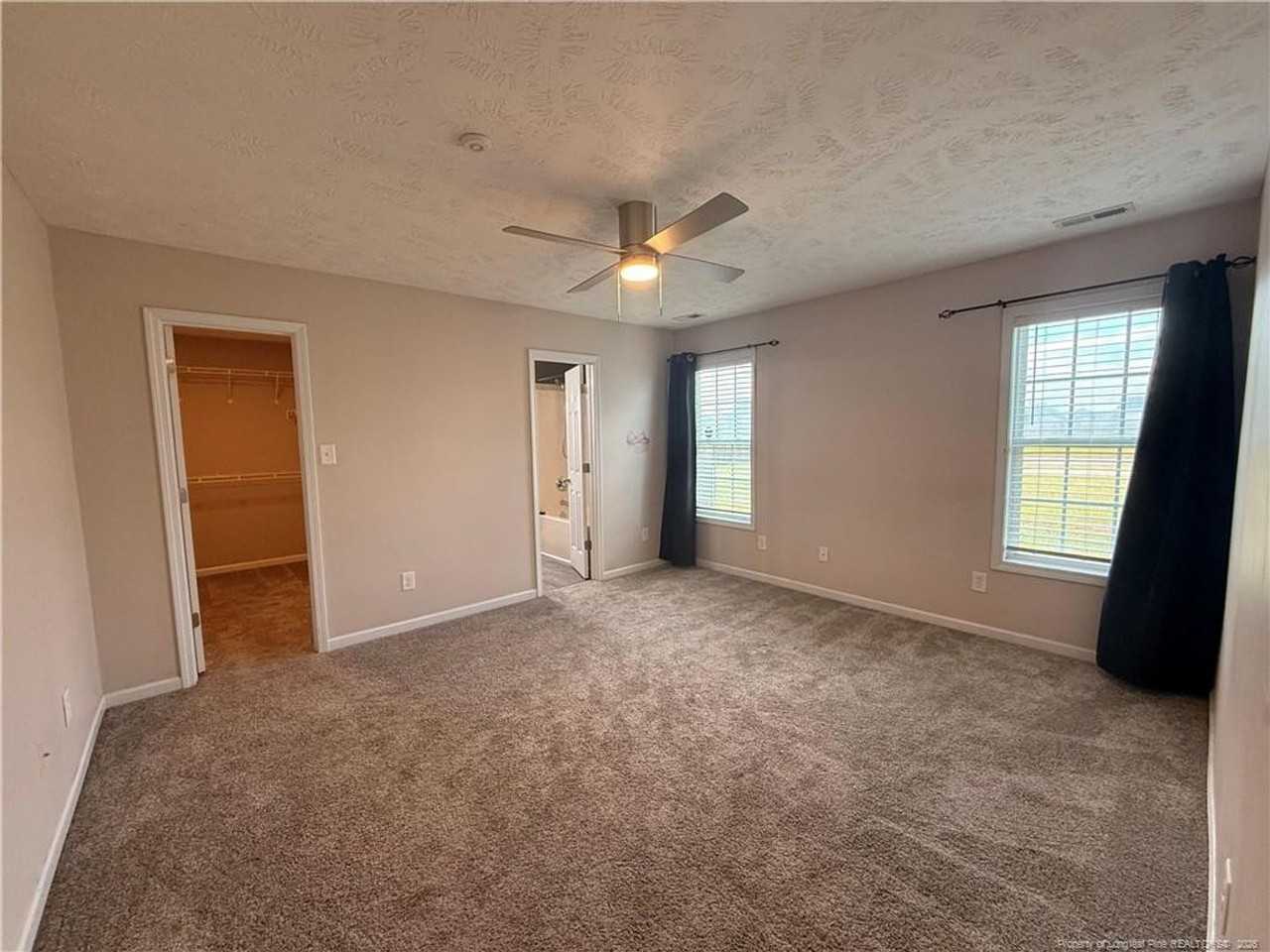 4949 Yorkchester Dr - Photo 6 of 14