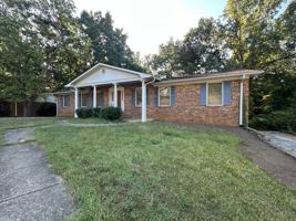 featured image of 917 W 9th St