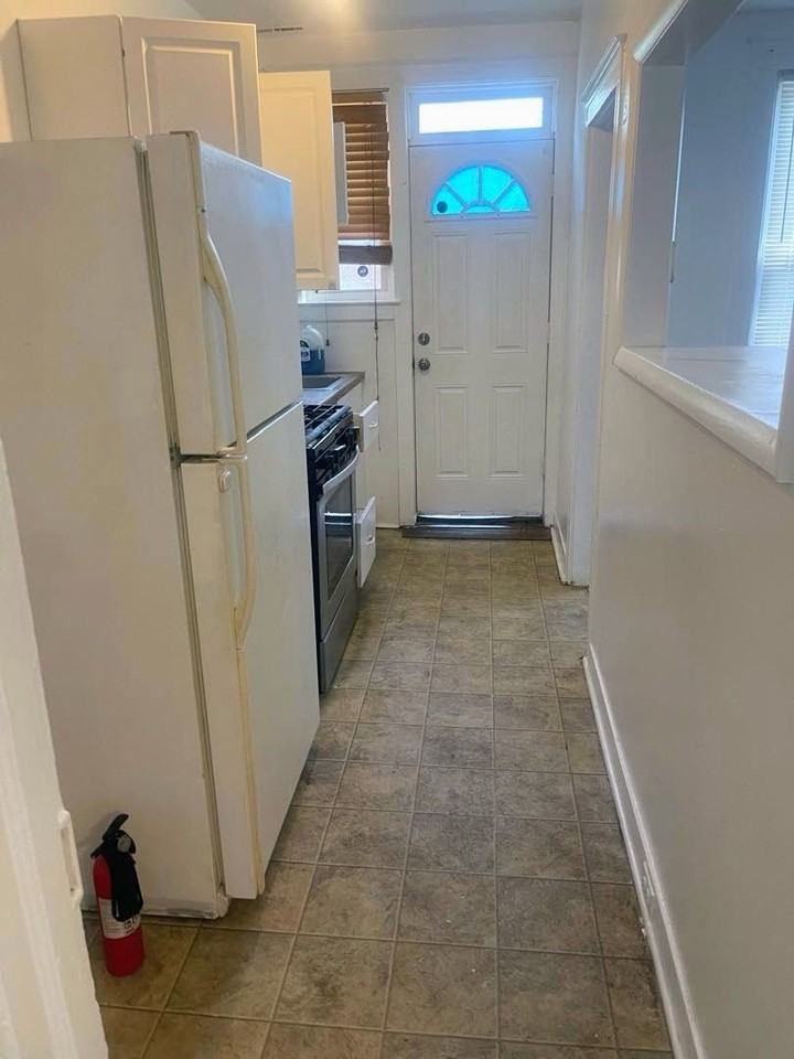 3437 Elmley Ave - Photo 2 of 11