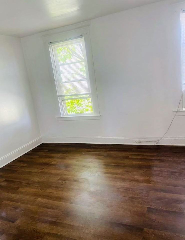 3437 Elmley Ave - Photo 5 of 11