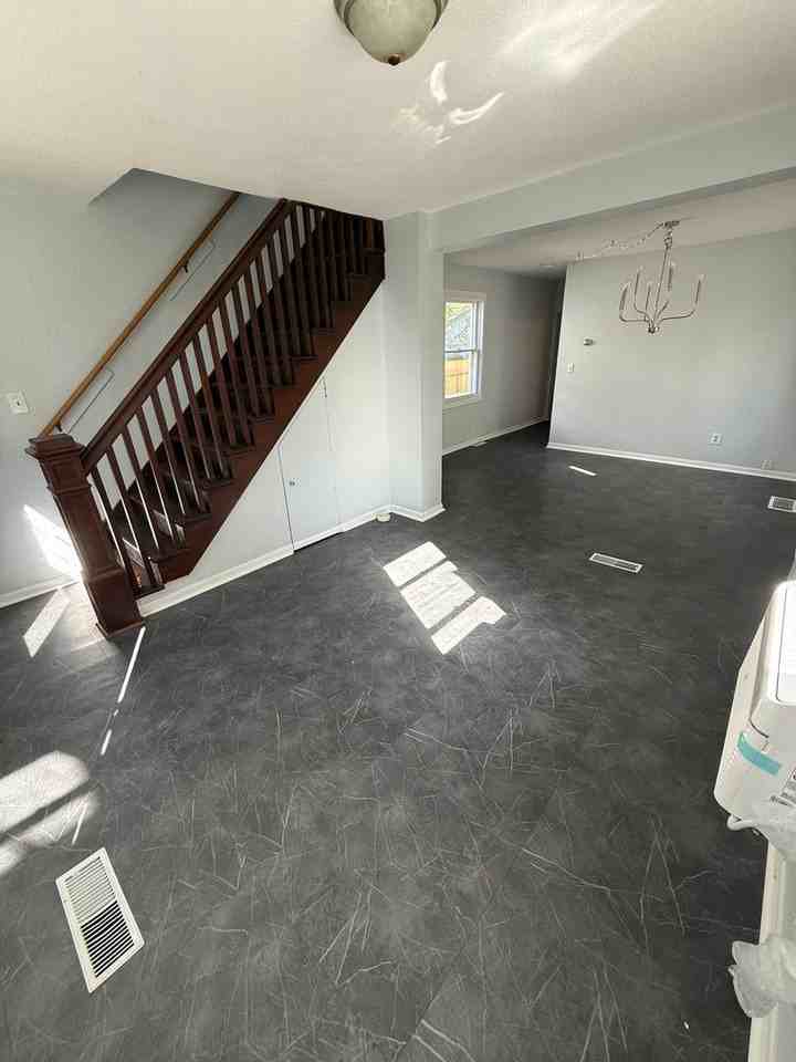 520 N 8th St - Photo 3 of 21
