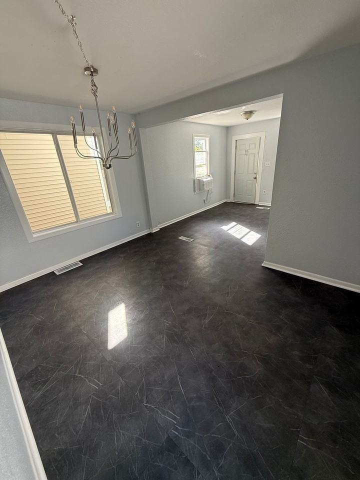 520 N 8th St - Photo 6 of 21