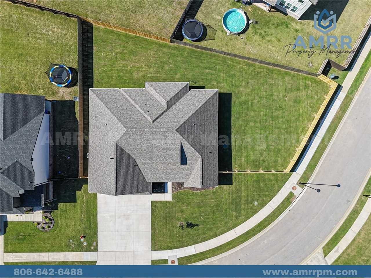 2612 Fairway Cir - Photo 5 of 32
