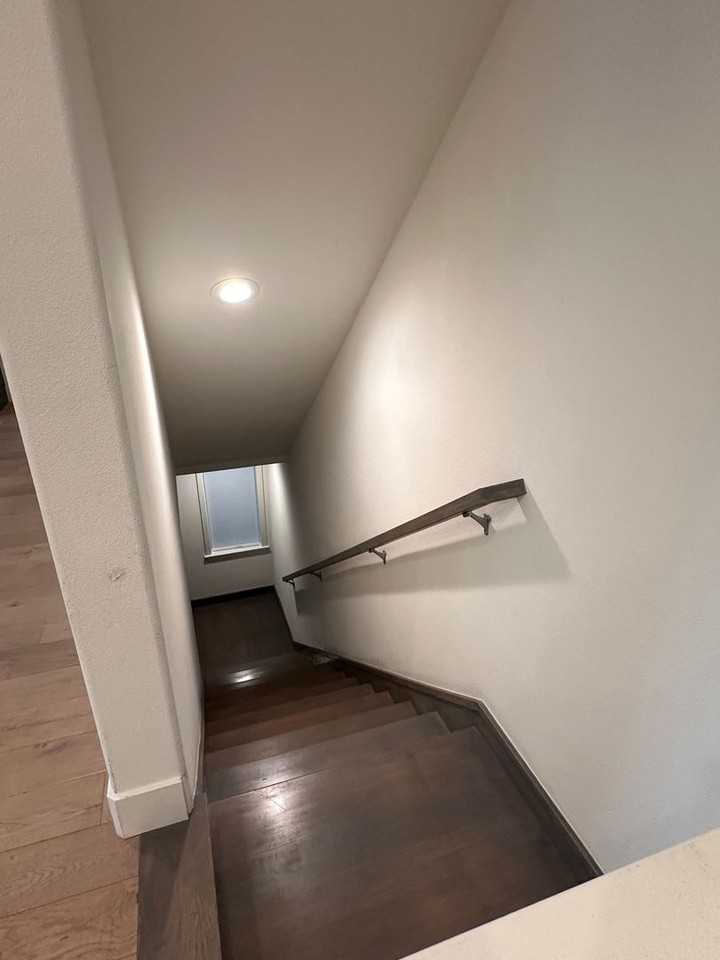 156 Harvest St - Photo 5 of 34
