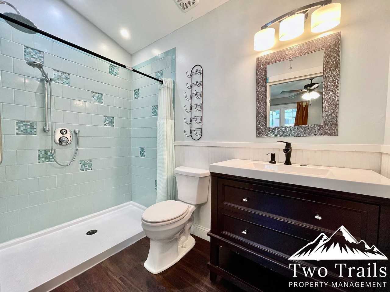 1614 Ridgewood Blvd - Photo 5 of 12