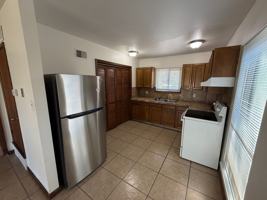 featured image of 1196 E Gentile St